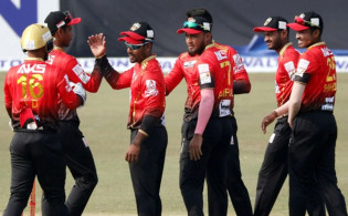 অবিশ্বাস্যভাবে একই ঘটনা ২ বার ঘটে গেলো এবারের বিপিএলে