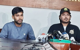 ব্রেকিং নিউজ : এইমাত্র শেষ হলো ‘মিরাজ-চট্টগ্রাম’ ঘটনায় বিসিবির শুনানি