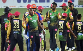 রাসেল না থাকায় যে ক্রিকেটারকে একাদশে নিয়ে মাঠে নামছে মিনিস্টার ঢাকা
