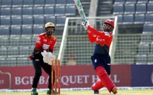 কুমিল্লা ও বরিশালের মধ্যকার হাই ভোল্টেজ ম্যাচ শেষ, দেখেনিন ফলাফল