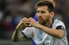 অবাক ফুটবল বিশ্ব : টানা ১৭ বছরের যে অনন্য রেকর্ড গড়লেন মেসি