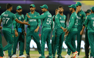 নিষিদ্ধ হয়ে যা বললেন পাকিস্তানের পেসার