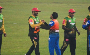 ঢাকা, খুলনা নাকি চট্টগ্রাম, বিপিএলের প্লে-অফে খেলবে কোন দুই দল, দেখেনিন কঠিন সমীকরণ