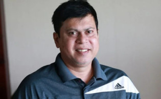৮ ম্যাচে মাত্র ৯৩ রান করা ক্রিকেটারের উপর নান্নুর এতো ‘আত্মবিশ্বাসী’ কারন