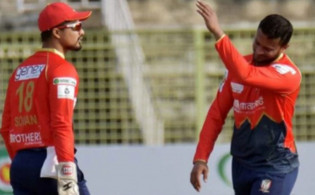 ব্রেকিং নিউজ : সুরক্ষা বলয় ভেঙ্গে শুটিংয়ে যাওয়া সাকিবের ফাইনালে খেলা নিয়ে পাওয়া গেলো নতুন খবর