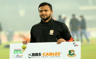 টুর্নামেন্ট সেরা হয়েও পুরস্কার শুনে মন খারাপযা করলেন সাকিব