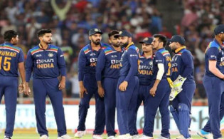 ব্রেকিং নিউজ : শ্রীলঙ্কা সিরিজে দুই পরিবর্তন দিয়ে ভারতের টি-২০ দল ঘোষণা