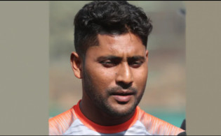 সমর্থকদের বিদ্রুপ আর নির্বাচকদের অবহেলা যার নিত্যসঙ্গী : ইমরুলের অভিমান