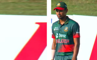 আউট, আউট শুরুতেই উইকেট তুলে নিলে বাংলাদেশ, দেখেনিন সর্বশেষ স্কোর