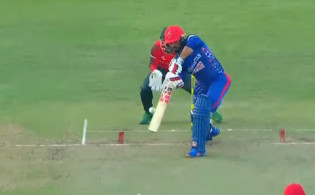 আবারও উইকেট তুলে নিলো বাংলাদেশ,একের পর এক উইকেট হারিয়ে বিপাকে আফগানরা