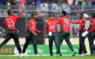 হোয়াইটওয়াশ ও র্যাংকিংয়ে উন্নতির লক্ষ্যে মাঠে নামছে বাংলাদেশ