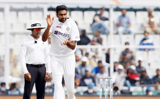 অশ্বিন কখনও কল্পনাও করেন নি যে তিনি এই ক্রিকেটারের রেকর্ড ভাঙ্গবেন