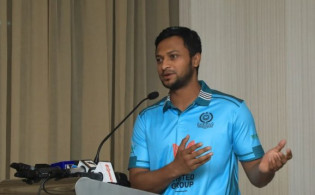 ব্রেকিং নিউজ : সিদ্ধান্ত পাল্টে ফেললেন সাকিব