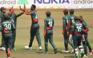 সাকিব নেই,৩ ভাগে ভাগ হয়ে সিরিজ খেলতে যাচ্ছে তামিম মুমিনুলরা