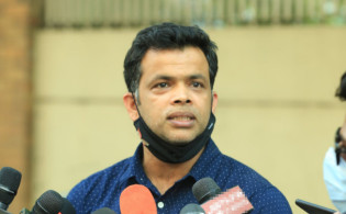 সাকিবকে বাদ না দেওয়ার কারন জানালেন : রাজ্জাক