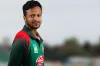 প্রোটিয়াদের বিপক্ষে ব্যাটে বলে সবার সেরা সাকিব