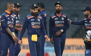 আইপিএল ও বিশ্বকাপ নিয়ে ভবিষ্যবাণী করলেন তারকা ক্রিকেটার