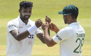দেশেও একসময় একাদশে ৩-৪ জন পেসার খেলবে