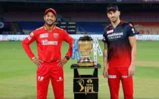 এই মাত্র শেষ হলো ব্যাঙ্গালুরু ও পাঞ্জাব মাচের টস, দুই দলের শক্তিশালী একাদশ