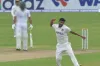 দিনের শুরুতেই জোড়া আঘাত খালেদের, দেখেনিন সর্বশেষ স্কোর