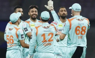 আইপিএল পয়েন্ট টেবিল: হায়দরাবাদকে হারিয়ে পয়েন্ট টেবিলে চমক দেখালো লখনউ সুপার জায়ান্টস