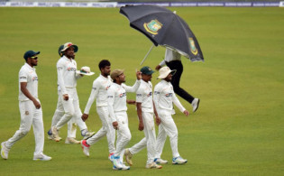 খারাপ খবর : বাংলাদেশ ও দ:আফ্রিকার তৃতীয় দিনের খেলা নিয়ে দু:সংবাদ