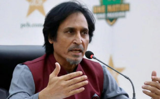 পদত্যাগের দিকে হাঁটছেন রমিজ রাজা