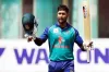 আলো ছড়াচ্ছেন ইমরুল দলে না নিলে হবে ভুল
