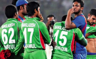 বাংলাদেশের ক্রিকেটে নেমে এলো শোকের কালো ছায়া, মারা গেলেন