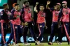 আইপিএলে রান বন্যার ম্যাচে নাটকীয় জয়