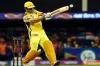 শেষ ওভারে চার ছক্কার থ্রিলারে চেন্নাইয়ের নায়ক ধোনি