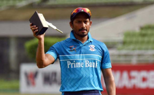 প্রিমিয়ার লিগের রান মেশিন এনামুল হক বিজয়, দেখা যেতে পারে এবারের বিশ্বকাপ দলে