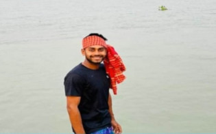 ঈদ আনন্দ স্বজনদের সাথে ভাগ করতে গ্রামে ফিরেছেন ক্রিকেটাররা