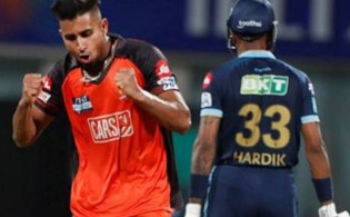 একের পর এক গতির নতুন রেকর্ড গড়লেন উমরান