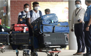 নির্ধারিত সময়ে আসেনি শ্রীলঙ্কা দল
