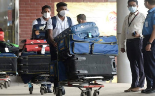 ১ ঘণ্টা দেরিতে বাংলাদেশে আসলো শ্রীলঙ্কা দল