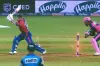 বল উইকেটে লাগল, তবু আউট হলেন না ওয়ার্নার, সোশ্যাল মিডিয়ায় ঝড়