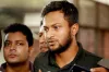 ব্রেকিং নিউজ: চট্টগ্রাম পৌঁছেছেন সাকিব