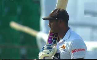 আবারও উইকেট তুলে নিল টাইগাররা, অল-আউটের পথে লঙ্কানরা