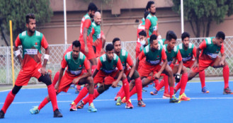 আর মাত্র কয়েক মিনিট পরেই ভারতের বিপক্ষে নামছে বাংলাদেশ