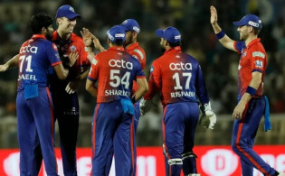 অলিখিত কোয়ার্টার ফাইনালে মাঠে নামছে মুম্বাই ও দিল্লি, দেখেনিন সময়