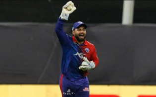 এক কোটি ৬৩ লাখ টাকা প্র’তার’ণার শিকার দিল্লি অধিনায়ক পান্ট