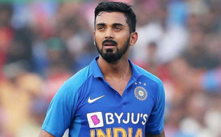 চরম দুঃসংবাদ ; টি-২০ দল থেকে বাদ পড়লেন অধিনায়ক রাহুল, নতুন অধিনায়কের নাম ঘোষণা