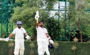 ৯২ বছরের পুরোনো রেকর্ড ভেঙে ৭২৫ রানে জিতলো মুম্বাই