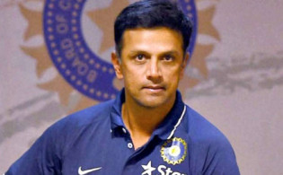 ভারতীয় ক্রিকেটে নতুন মন্ত্র আনলেন কোচ রাহুল দ্রাবিড়