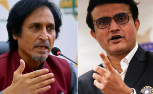 সৌরভ গাঙ্গুলীকে নিয়ে অনেক বড় কথা বলে দিলেন পিসিবি প্রধান রমিজ রাজা