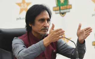 ব্রেকিং নিউজ: লাল বল ও সাদা বলের জন্য আলাদা চুক্তির ঘোষনা পিসিবির