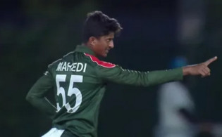 মেহেদির ঘূর্ণিতে ২য় ওভারই উইকেট হারাল উইন্ডিজ, দেখুন সর্বশেষ স্কোর