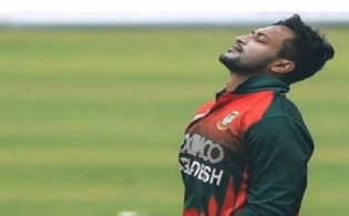 জিম্বাবুয়ে সফরে সাকিবের থাকা নিয়ে নিয়ে নতুন সিদ্ধান্ত জানালেন বিসিবি