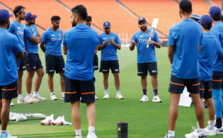 দারুন চমক দিয়ে ইংল্যান্ডের বিপক্ষে শক্তিশালী একাদশ ঘোষণা করলো ভারত